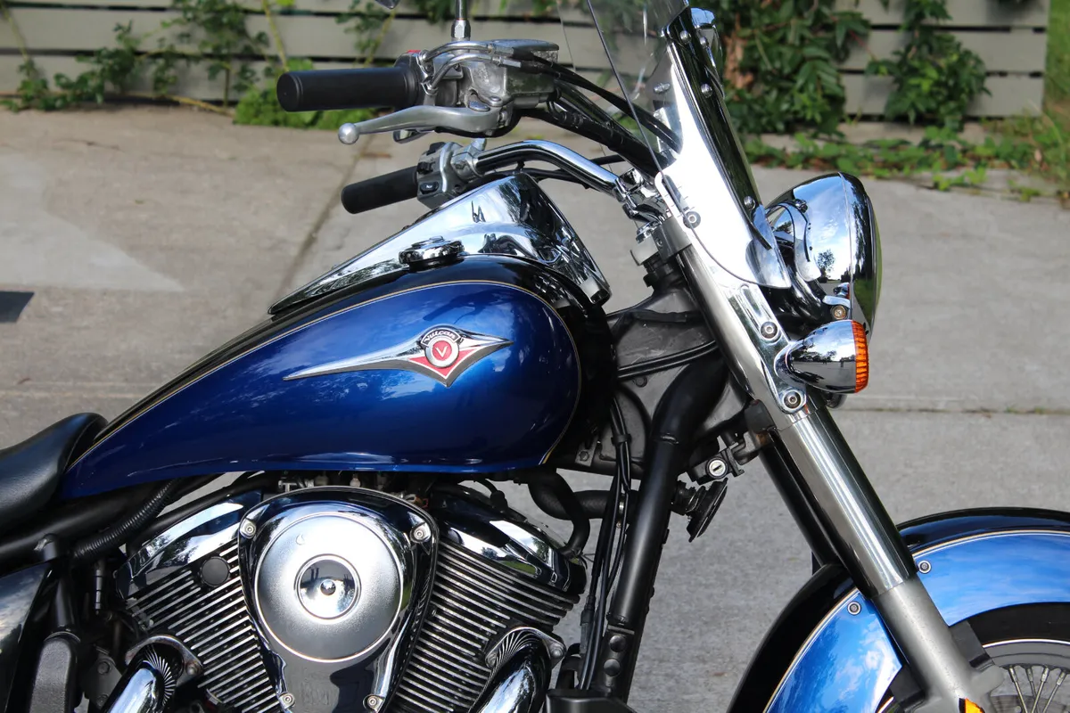 2009 Kawasaki Vulcan 900 Classic - Image 2