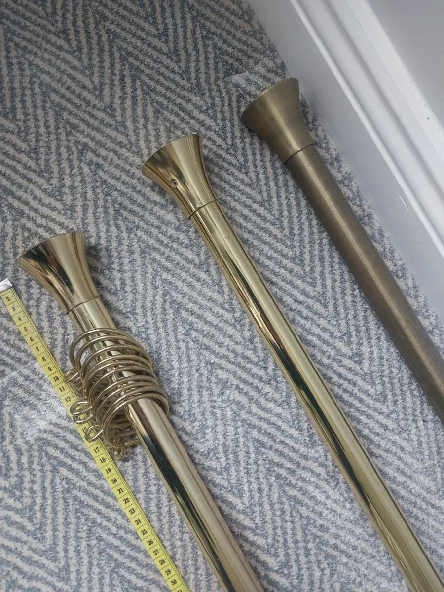Curtain poles - Image 1