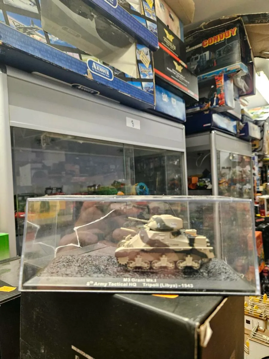 Corgi Atlas M3 Grant British Tank WW2 - Image 2