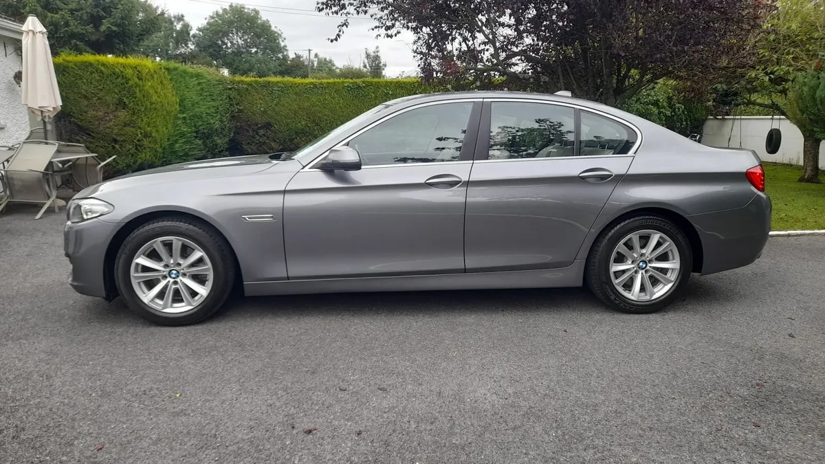 Car - Image 1