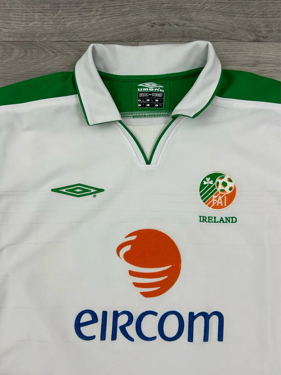 Vintage 2003 Umbro Ireland Away Jersey Shirt Large - Image 3