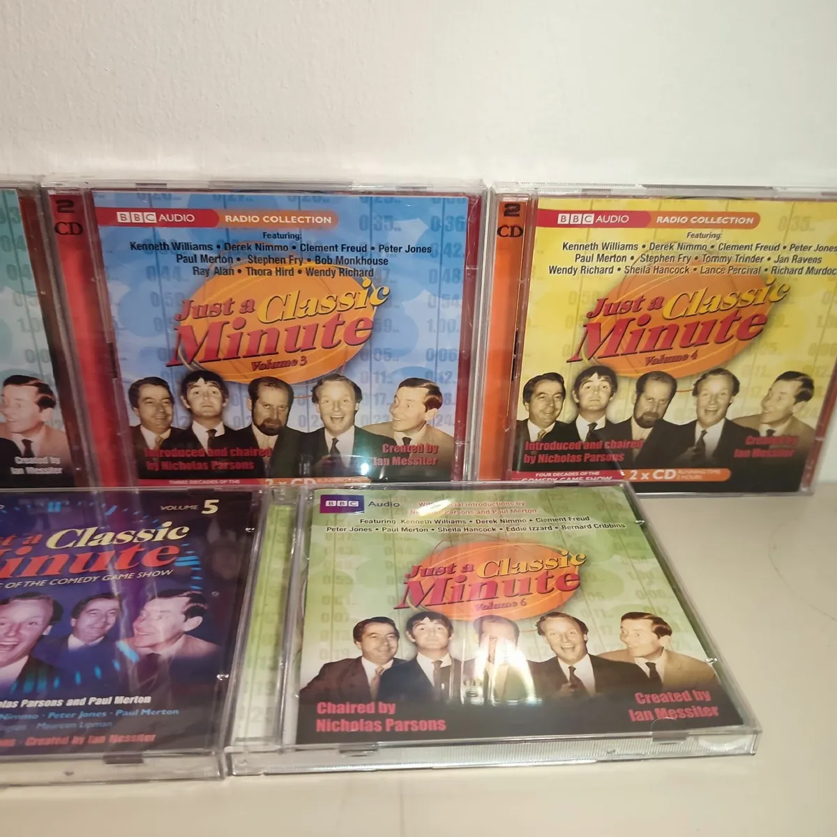 Just a Classic Minute cd volumes 2,3,4,5,6 sealed - Image 3