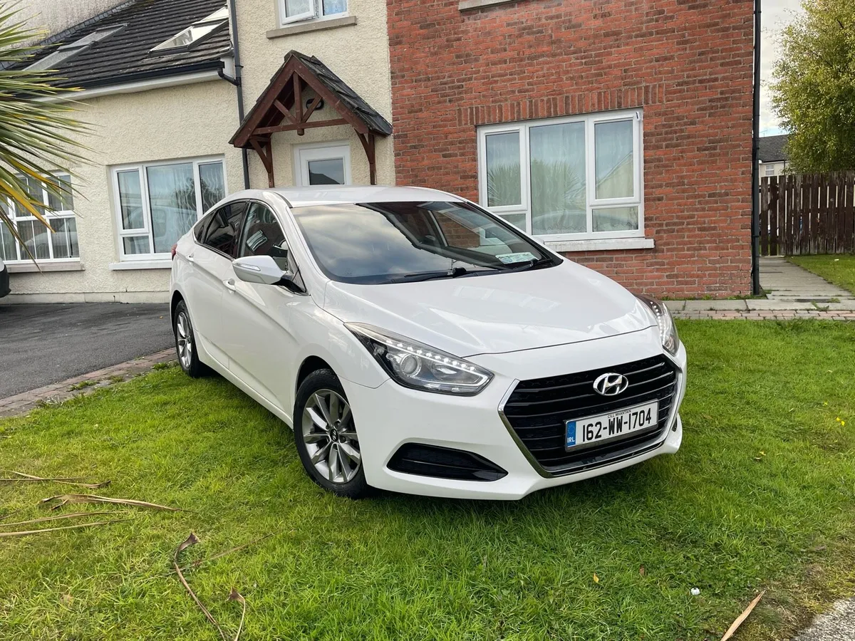 Hyundai i40 5800 - Image 1