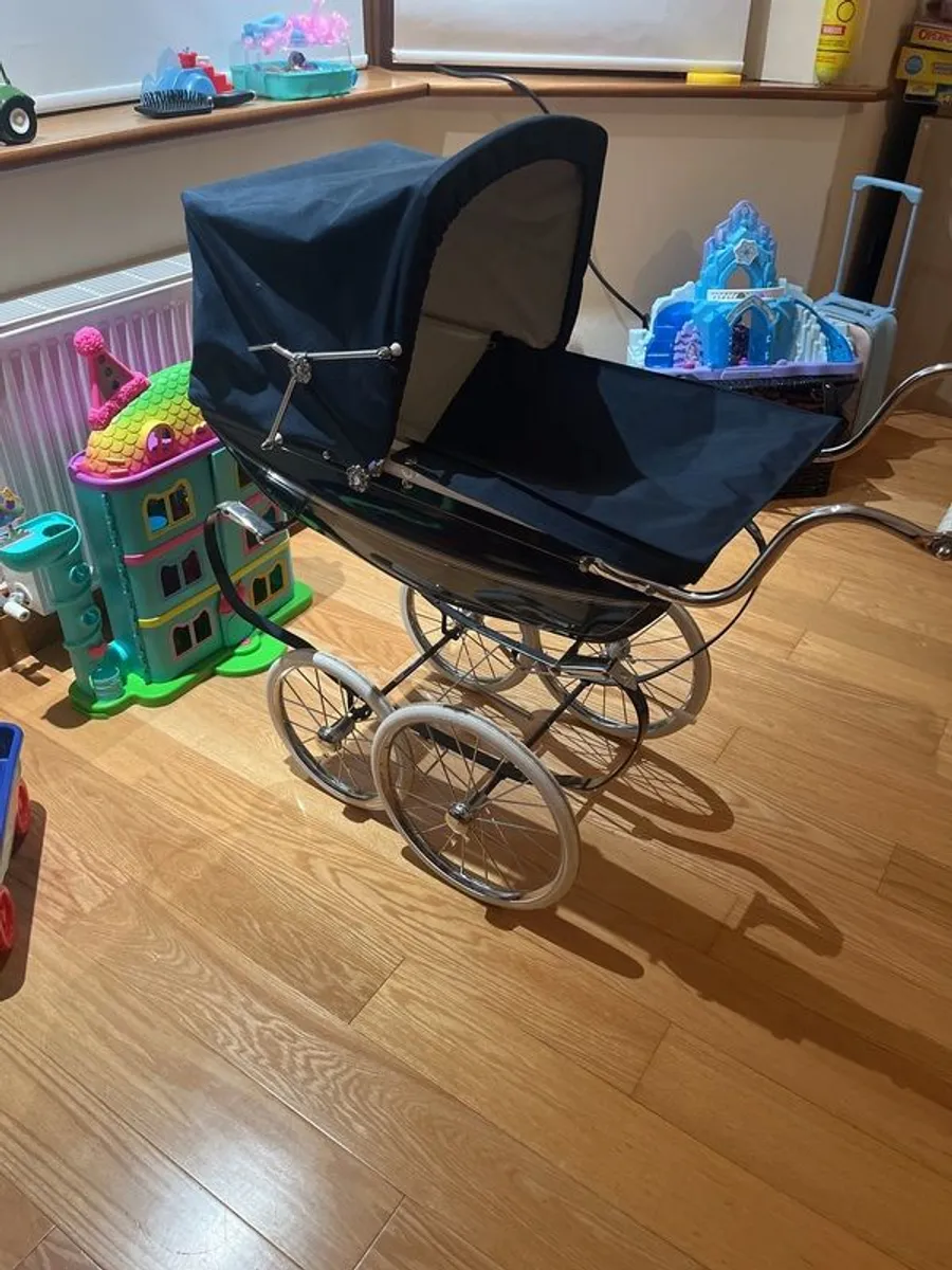 vintage silver cross coach built dolls pram - Image 1