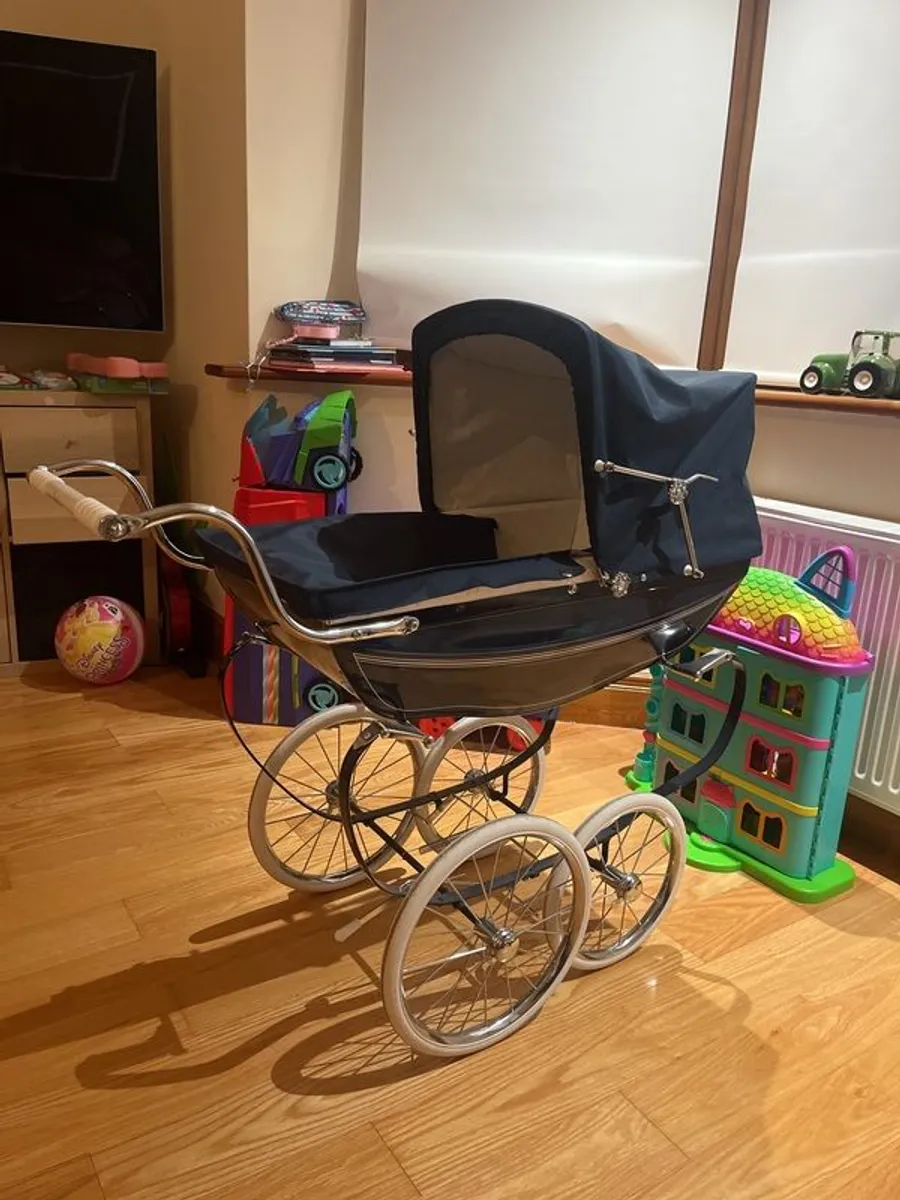vintage silver cross coach built dolls pram - Image 4