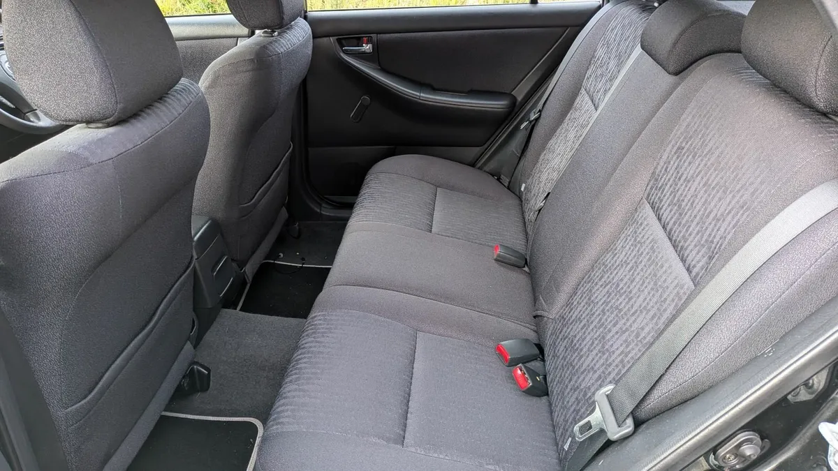 Toyota Corolla 2004 Black Clean Car & History - Image 3