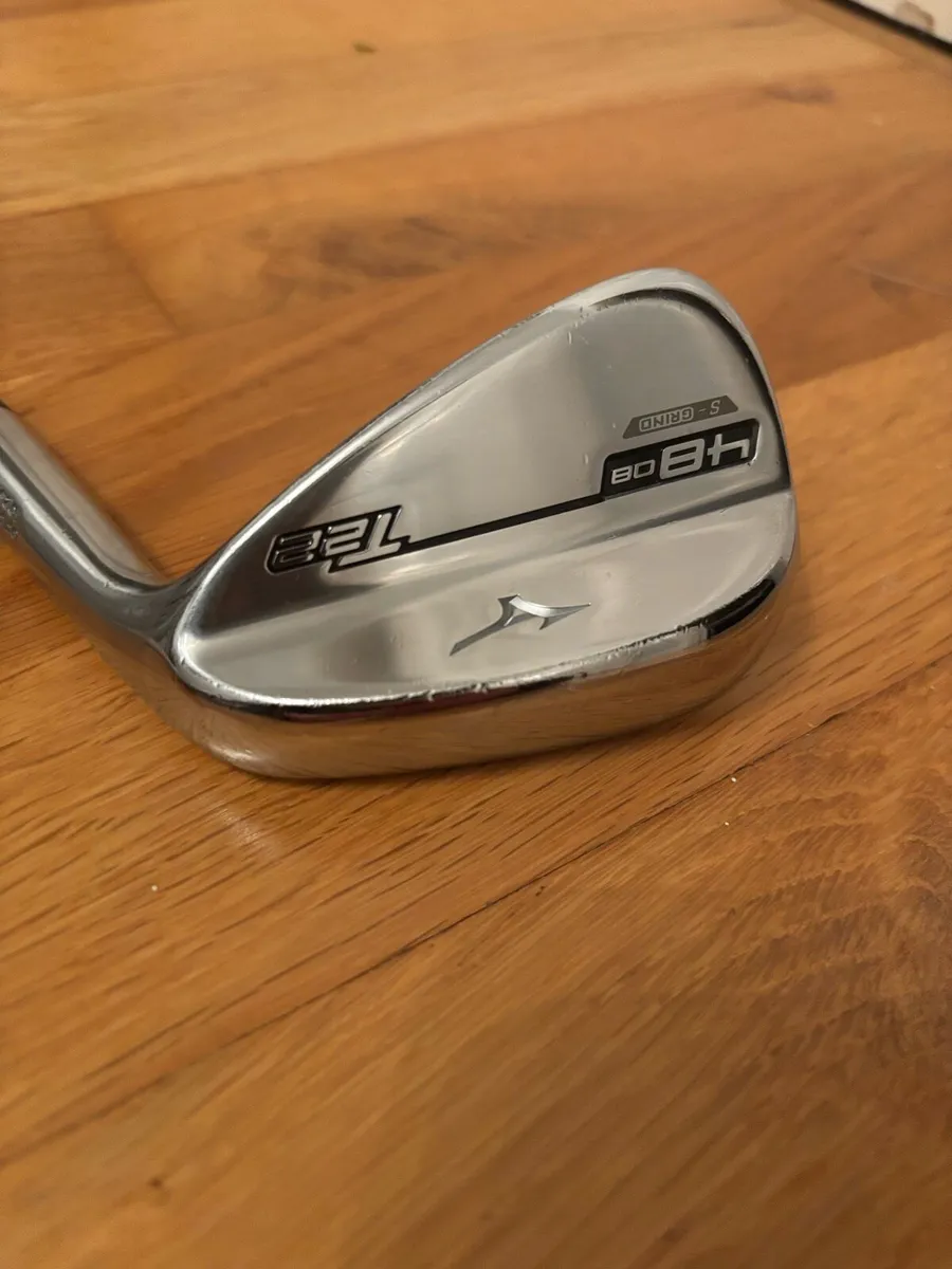 Mizuno T22 Aproach wedges 48Deg and 52Deg - Image 1