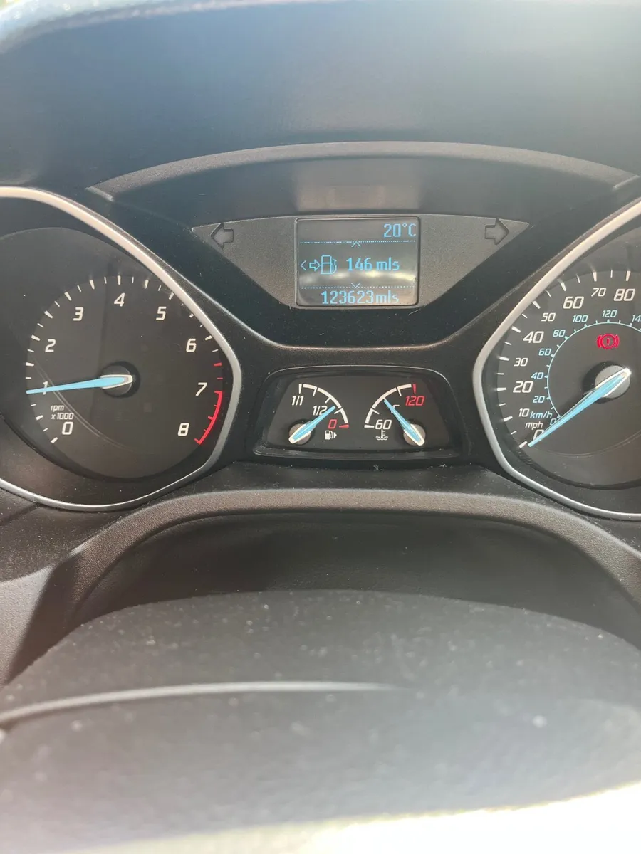 Ford Focus 2013 - Image 4