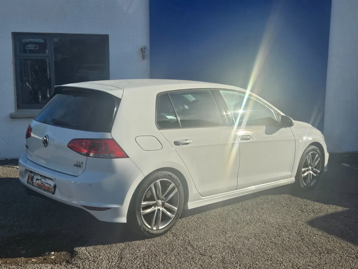 2015 Volkswagen Golf R-Line | NCT, 1.6 Diesel - Image 3