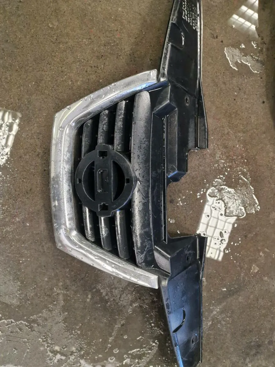 Bumper and grills - Image 4