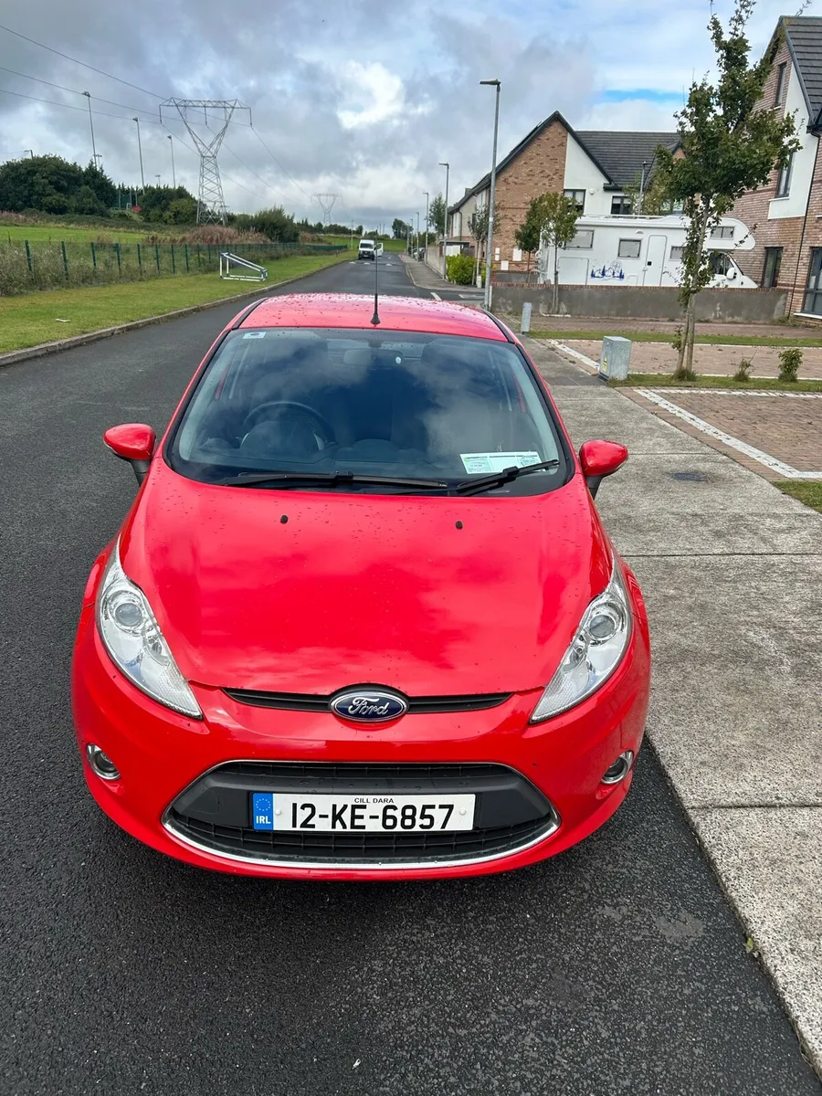 12 FORD FIESTA 1.2 ZETEC  €3,950 - Image 2