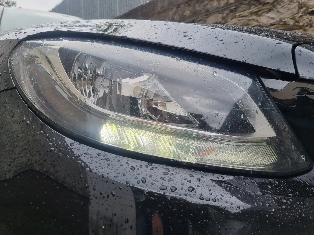 Mercedes-Benz C-Class 2016 - Image 4