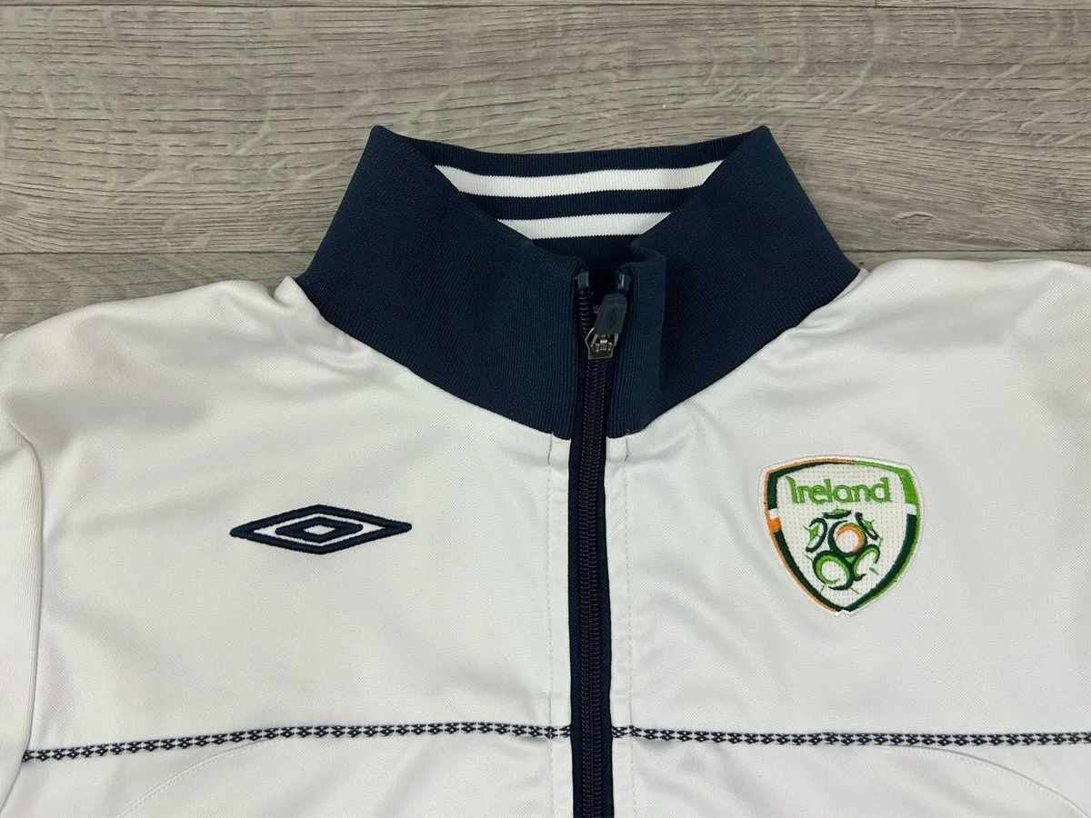 Vintage Umbro Ireland Track Jacket Women's 14 - Image 3