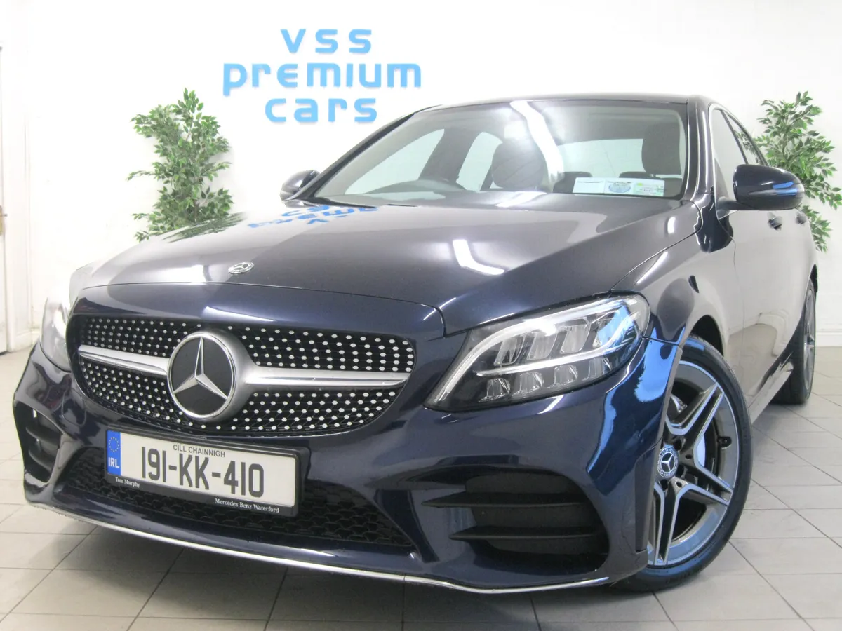 RARE C200 AMG! HUGE SPEC! UPGRADE INT! STUNNING !! - Image 1
