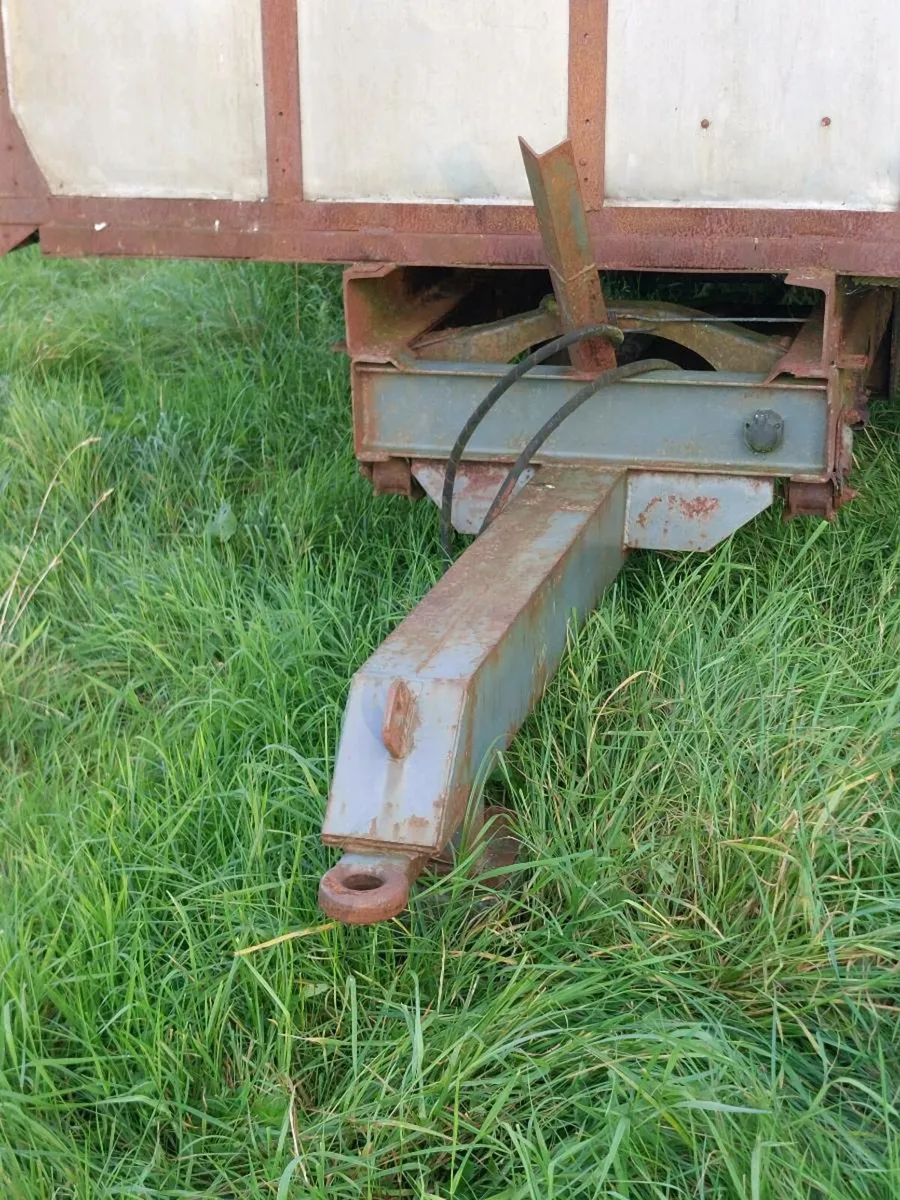 cattle trailer - Image 4