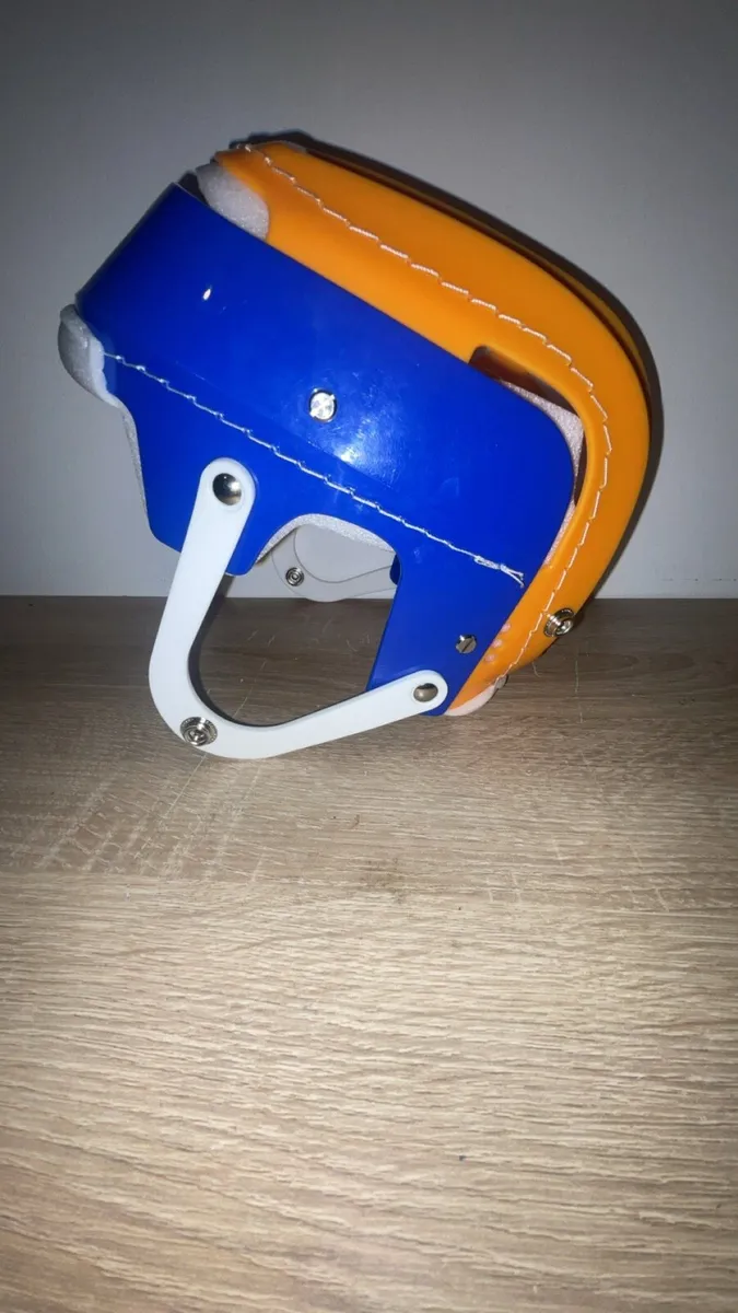 Hobie Hurling Helmet - Image 3
