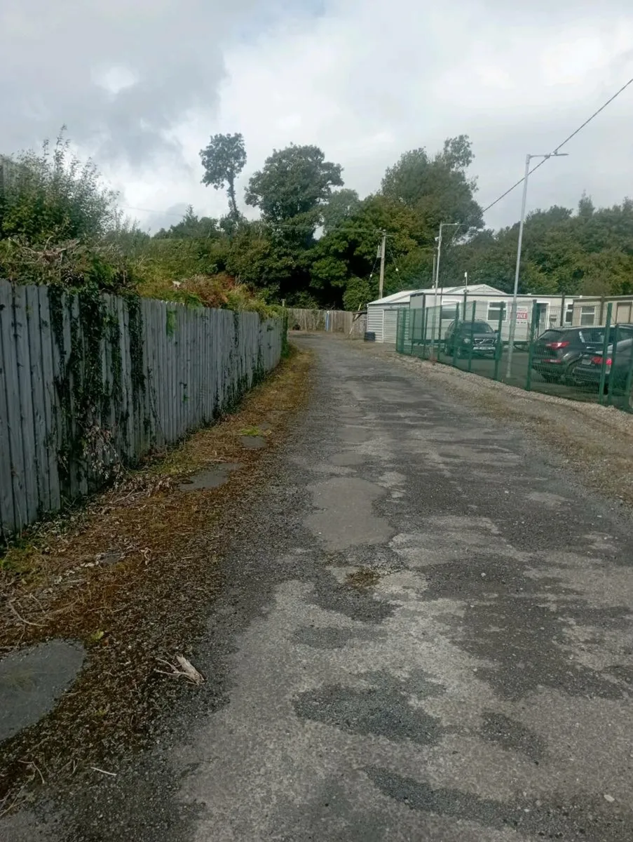 Yard to let - Image 3