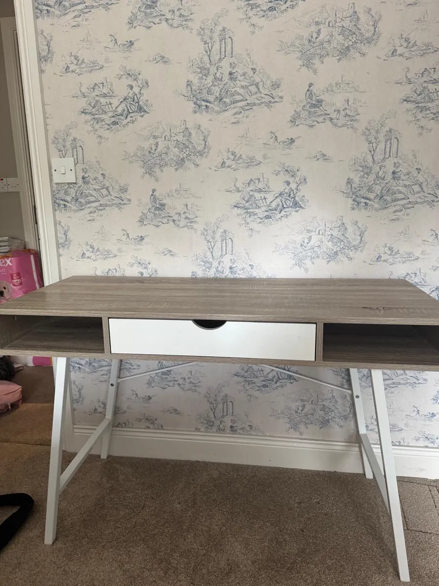 Desk - Image 1
