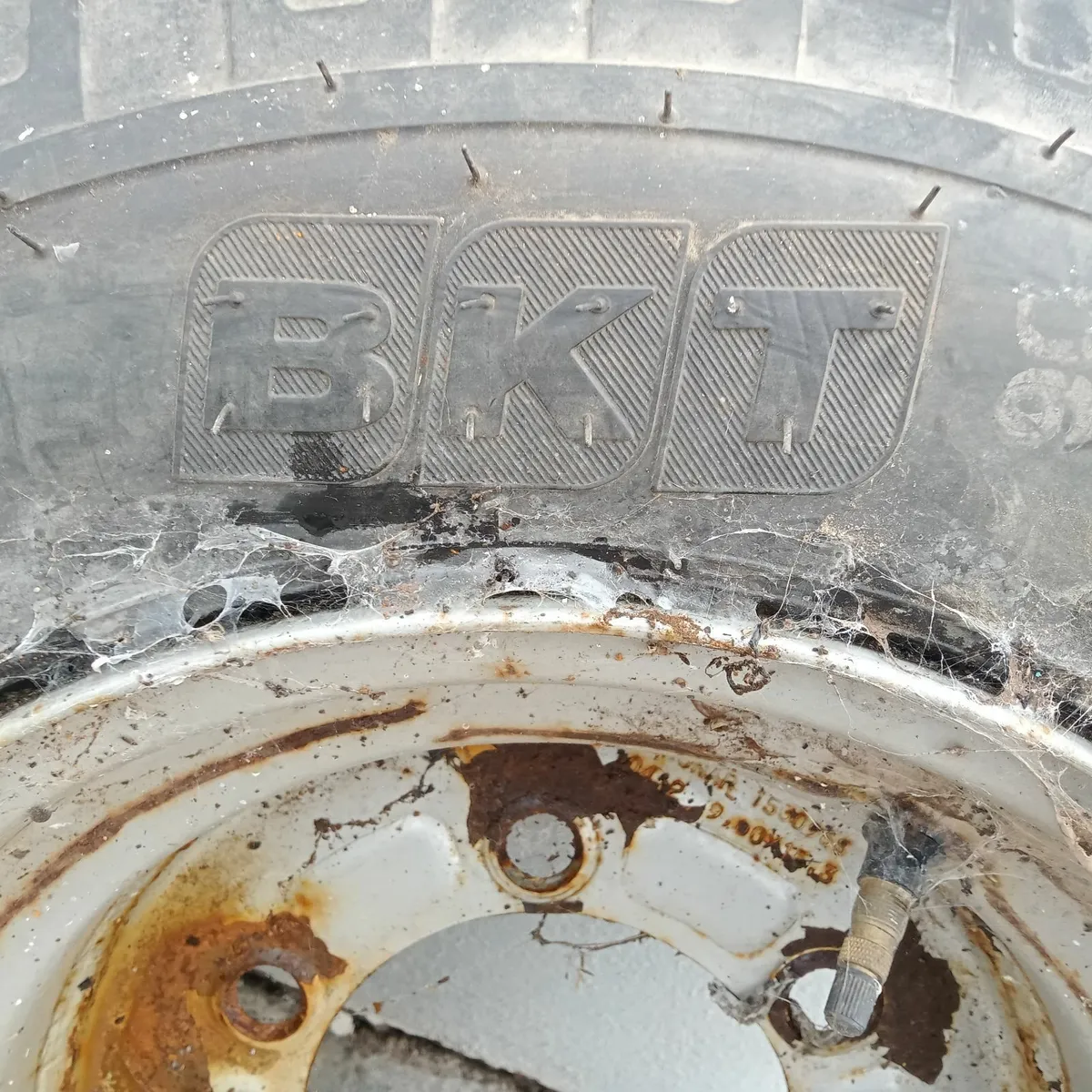 Silage trailer rims - Image 2