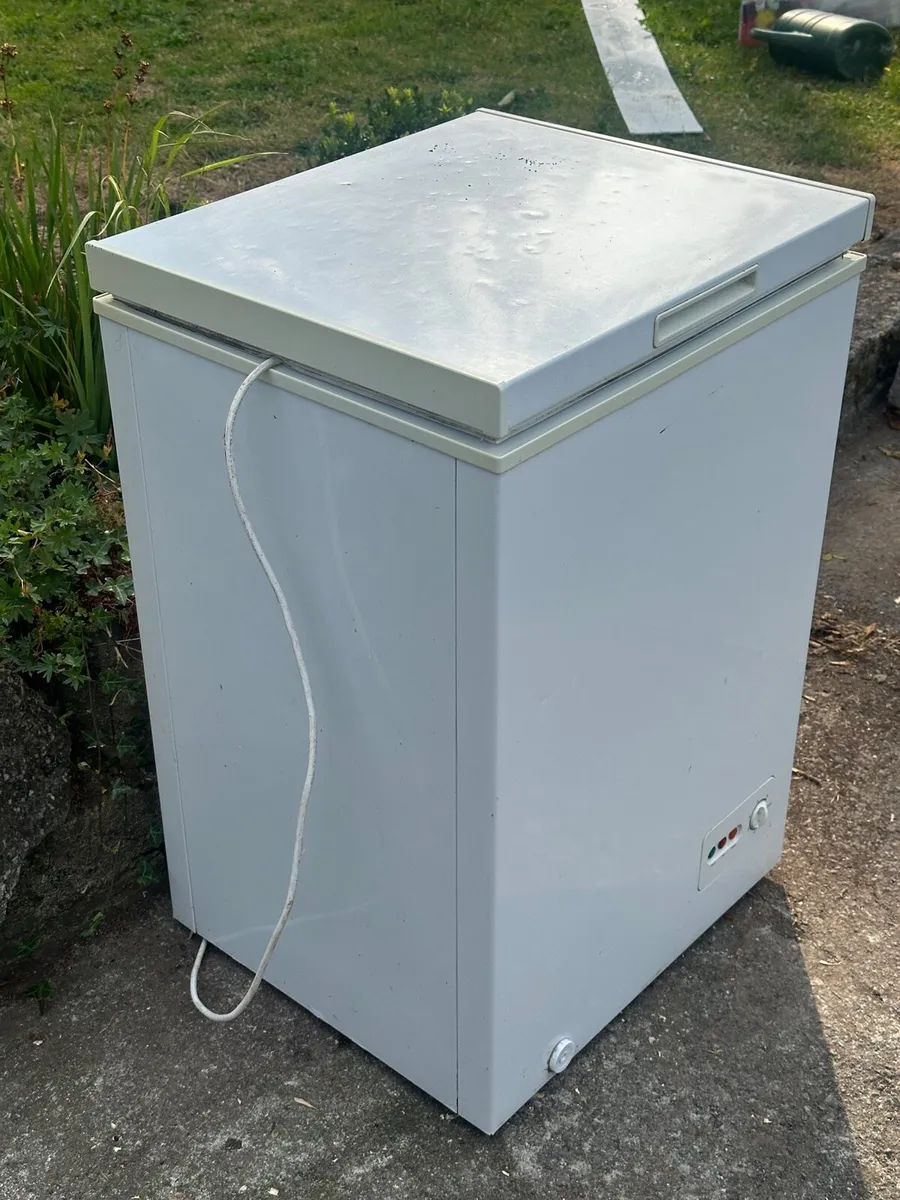 Chest Freezer - Image 1