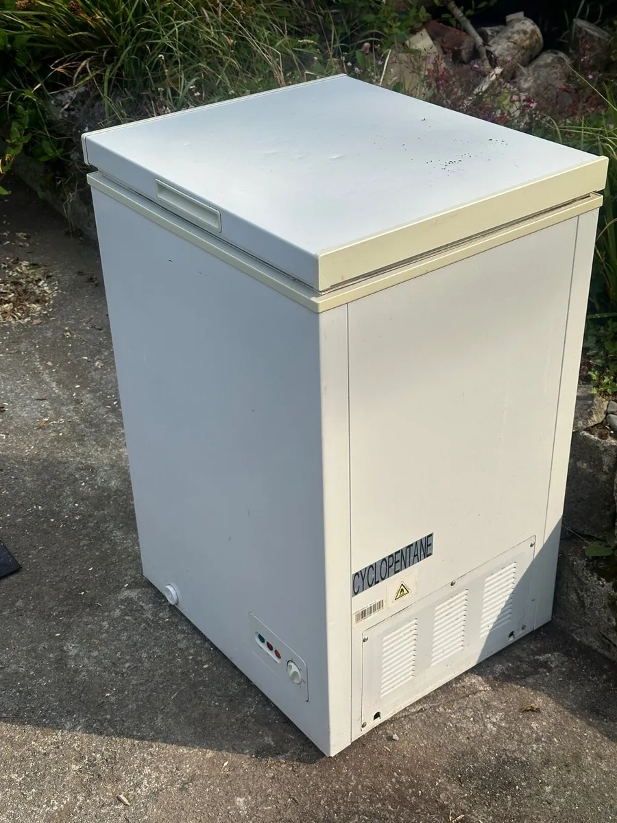 Chest Freezer - Image 2