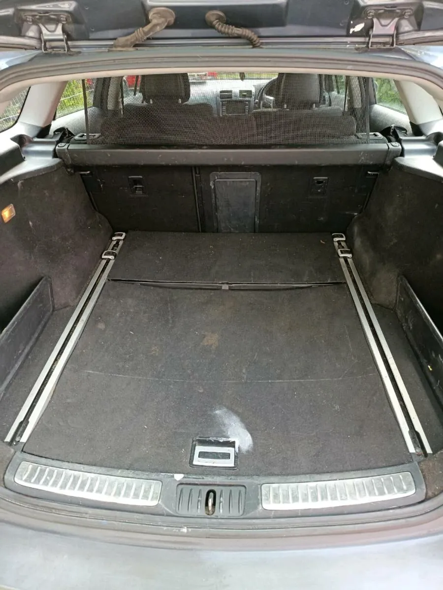 Toyota Avensis - Image 4