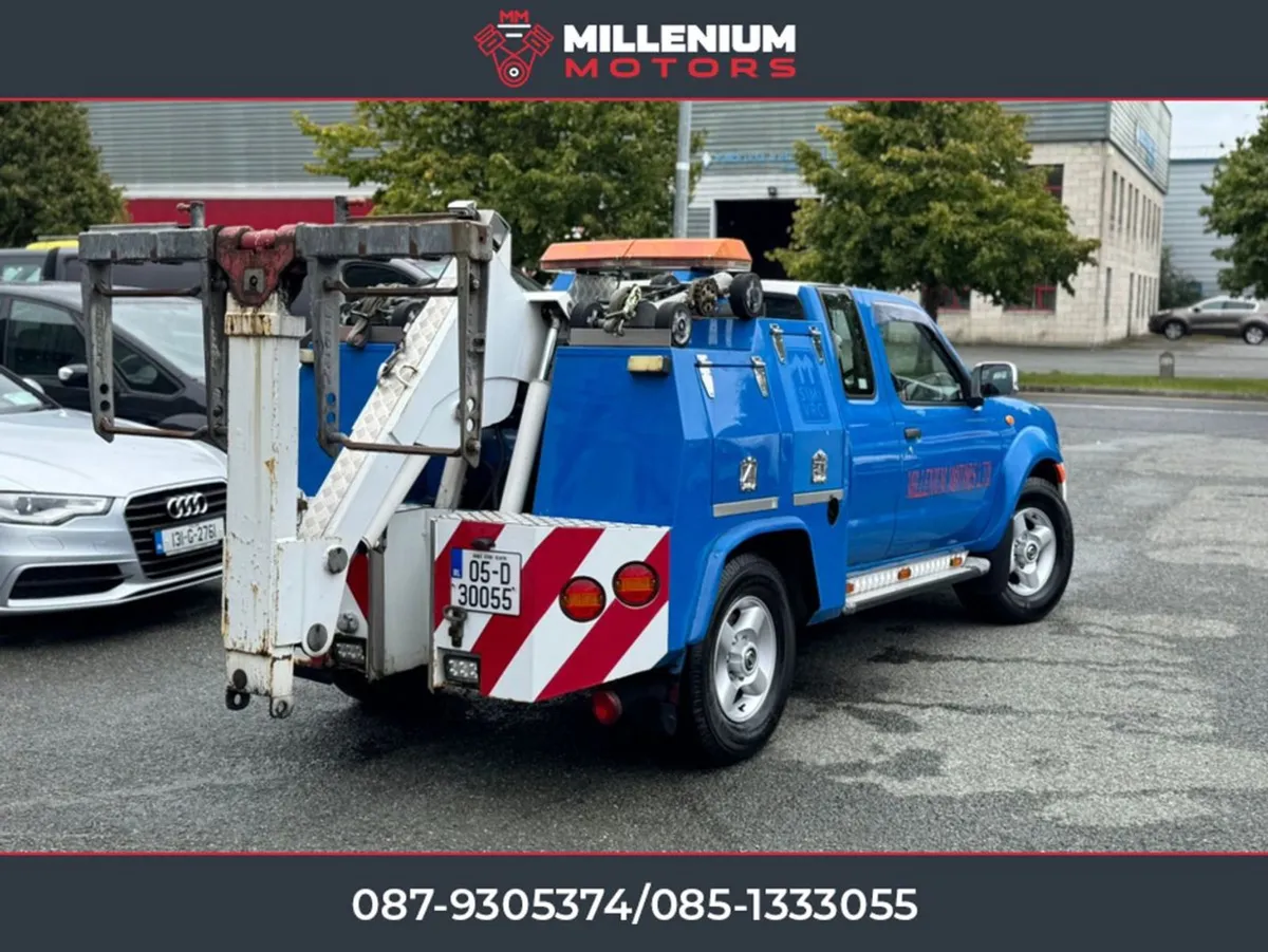 Nissan Navara Recovery Low KMS - Image 3