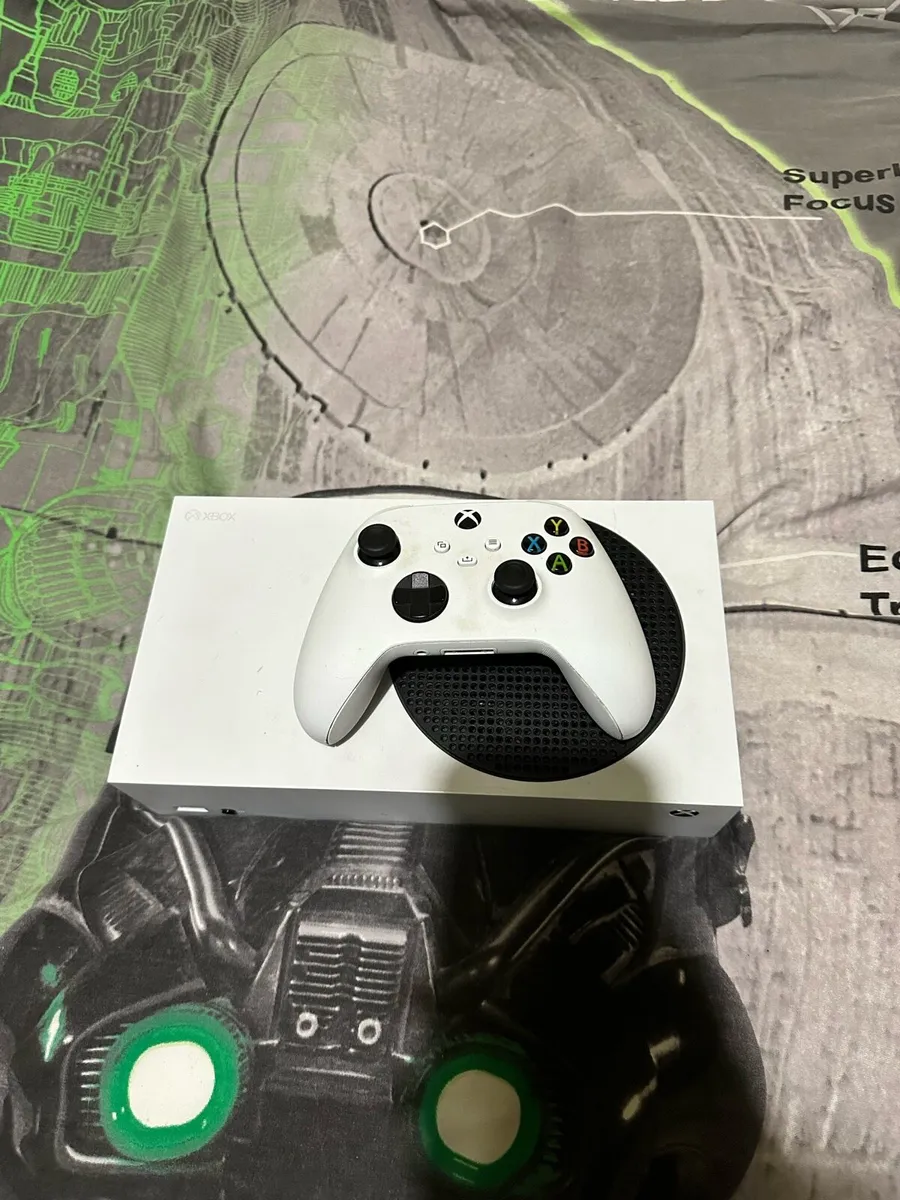 Xbox Series S for sale/ Swap - Image 2