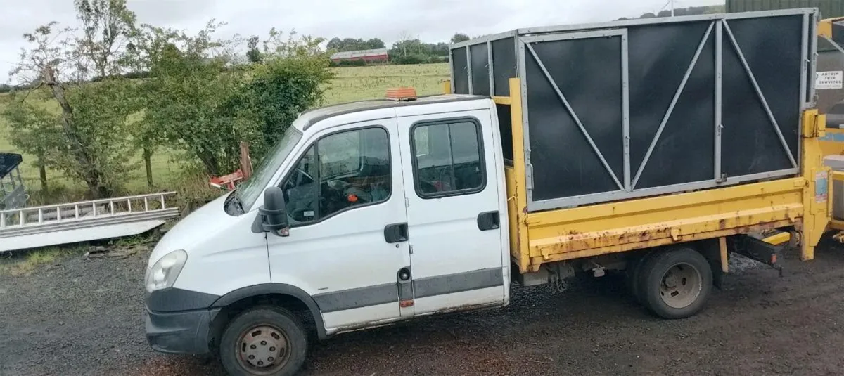 Tipper truck iveco daily - Image 1