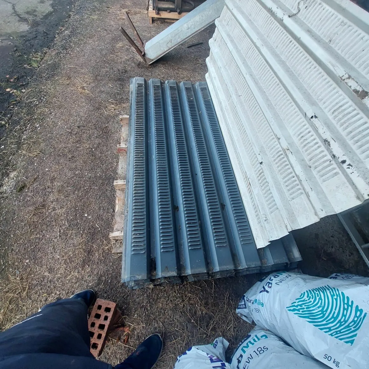 Vented tin sheets