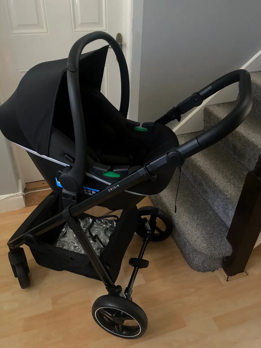 Travel system - Image 1