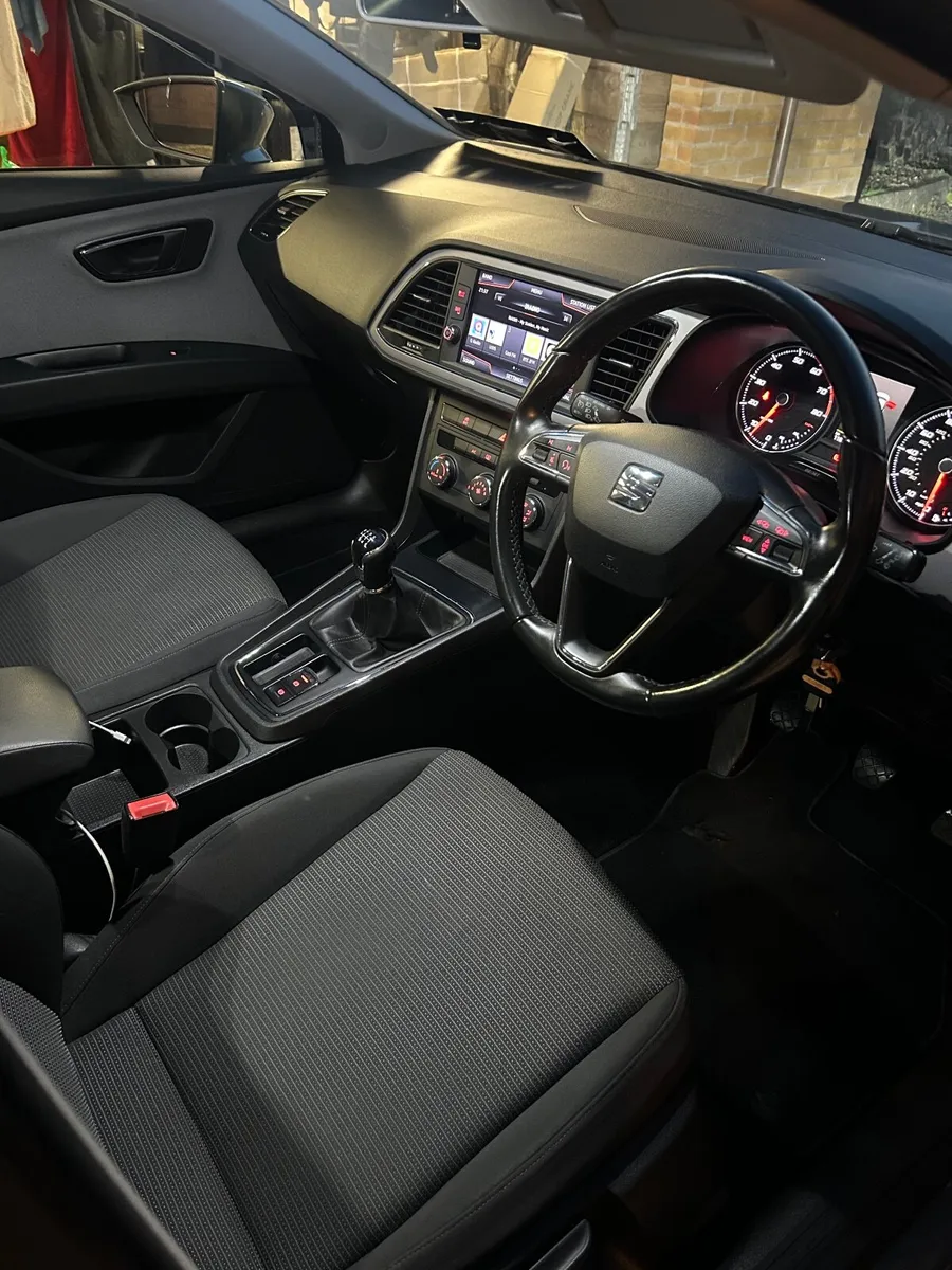 SEAT Leon 2018 - Image 4