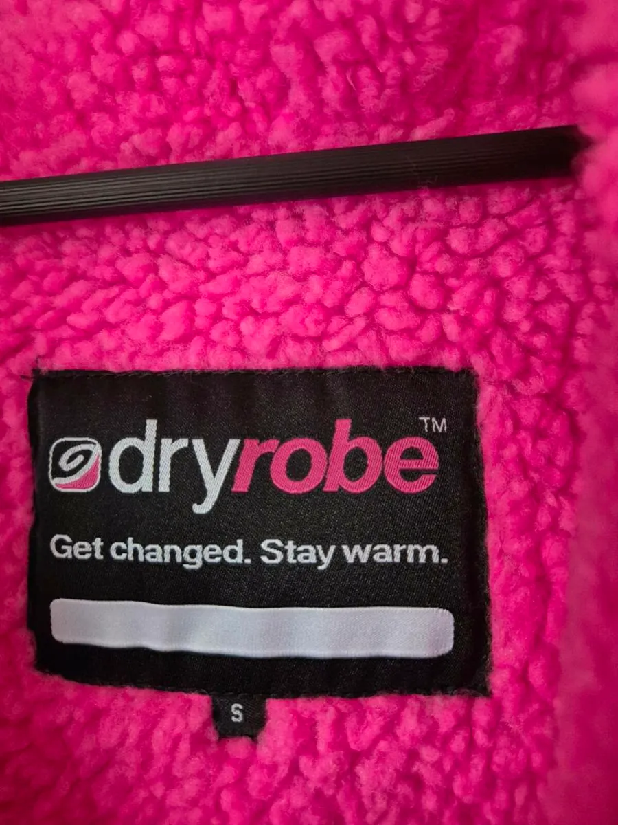 Dryrobe - Image 2