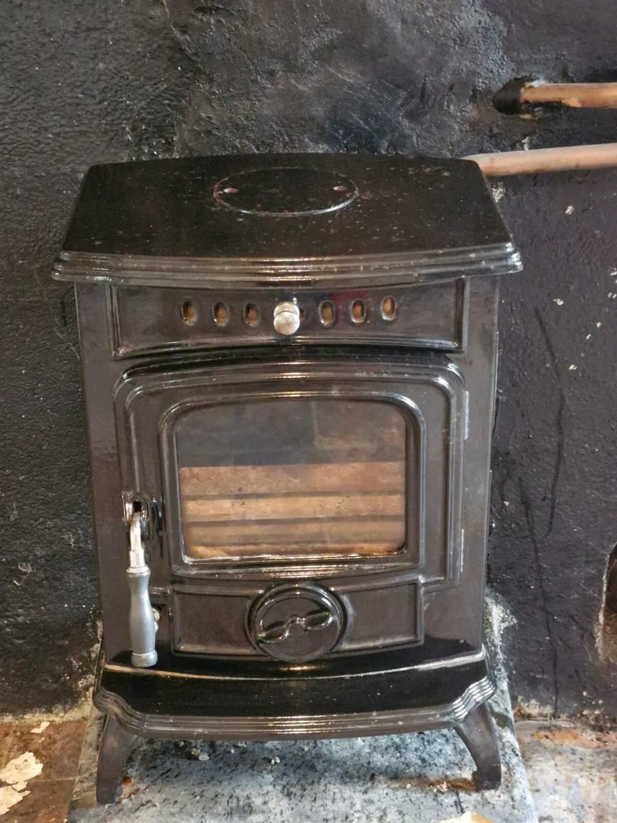 Stove - Image 2