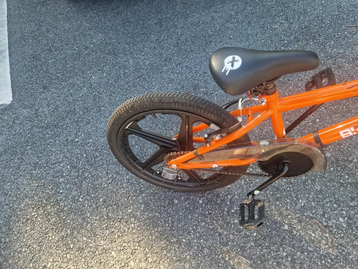 Bicycle - Image 4