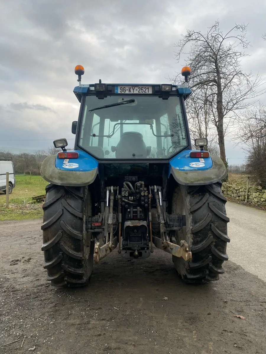 Ford 8340 - Image 4