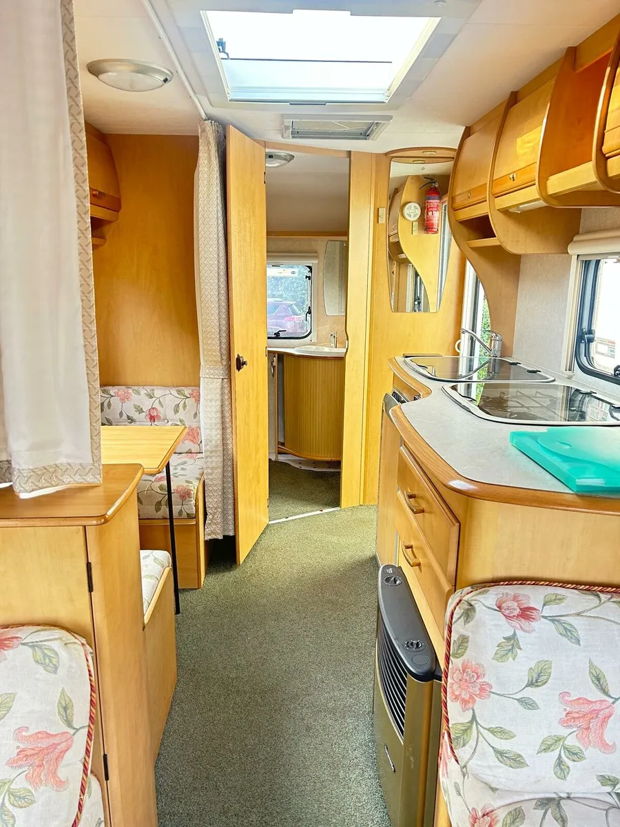 Bailey pageant loire 4 berth caravan - Image 4
