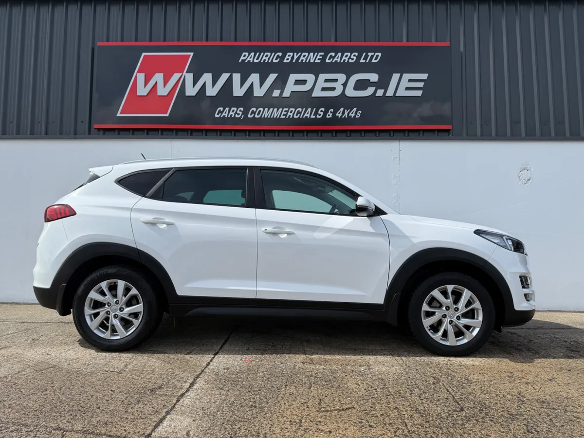 Hyundai Tucson 1.6D Comfort Plus 70,000klms 2020 - Image 3