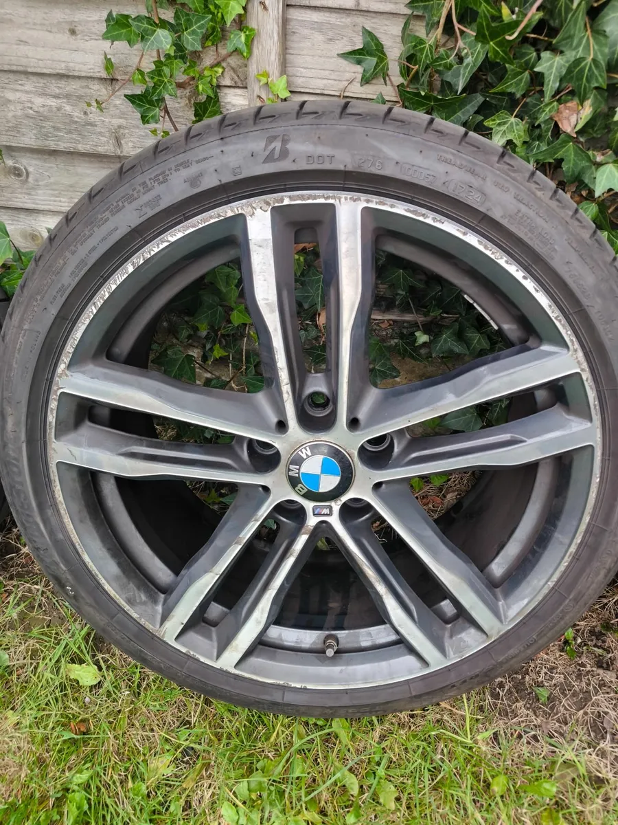 BMW 4 series genuine msport alloys wheels 19inch - Image 3