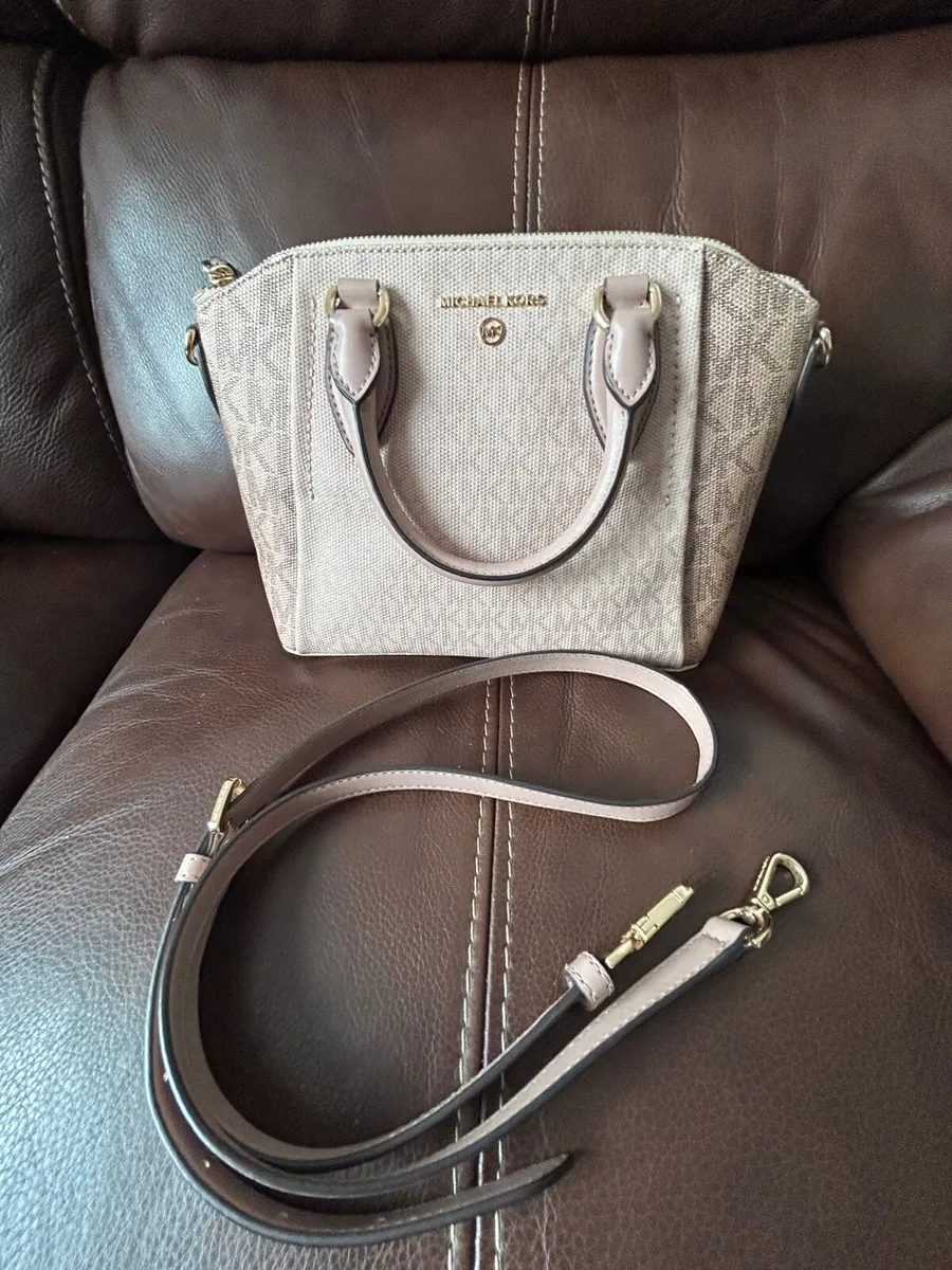 Michael Kors handbag - Image 1