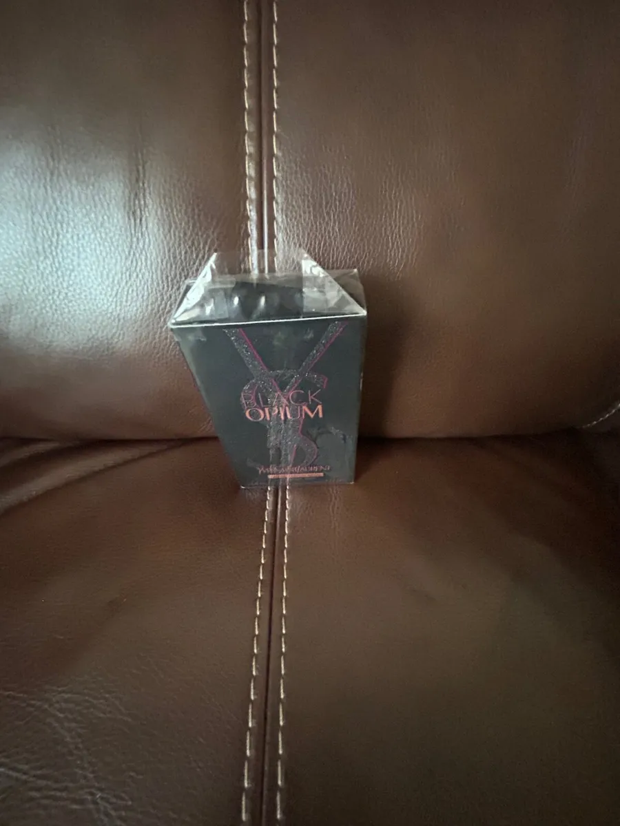 Black opium Yves Saint Laurent 75 ml - Image 1