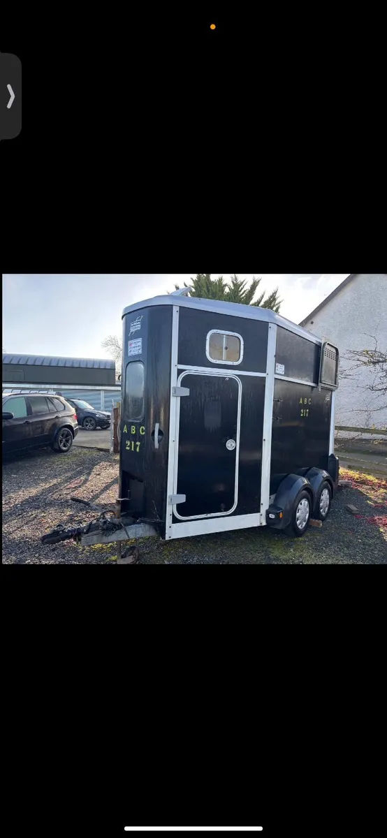 Horse box - Image 3