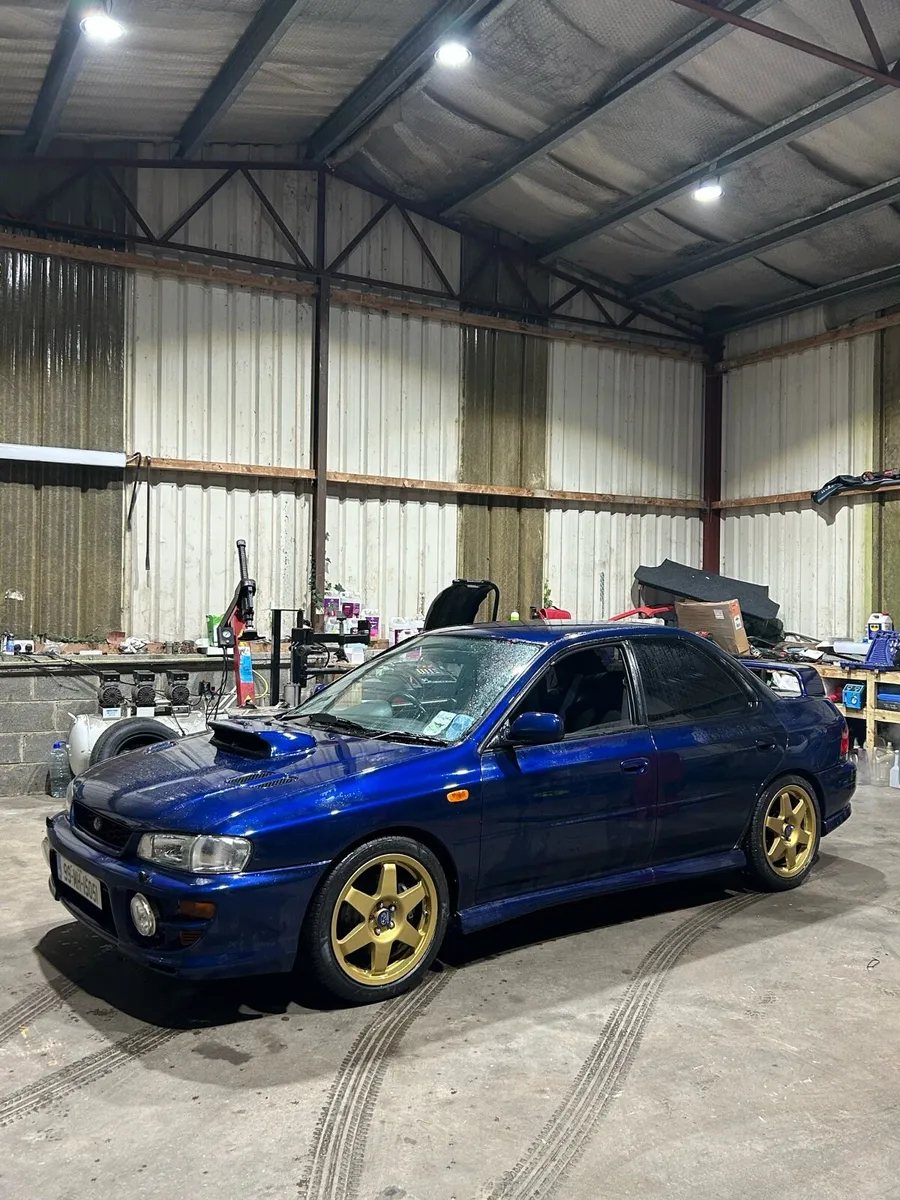 Subaru Impreza GC8 - Image 2