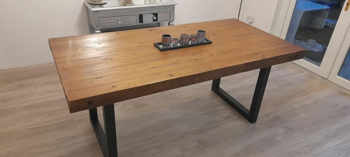 Dining Table - Image 3