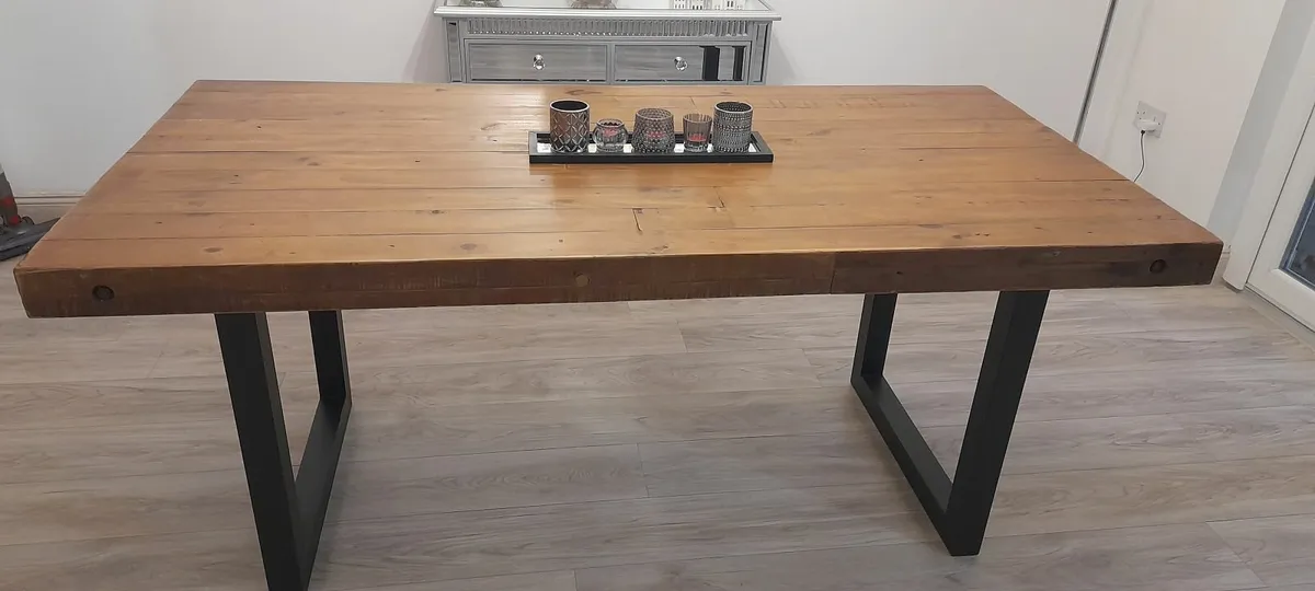Dining Table - Image 4