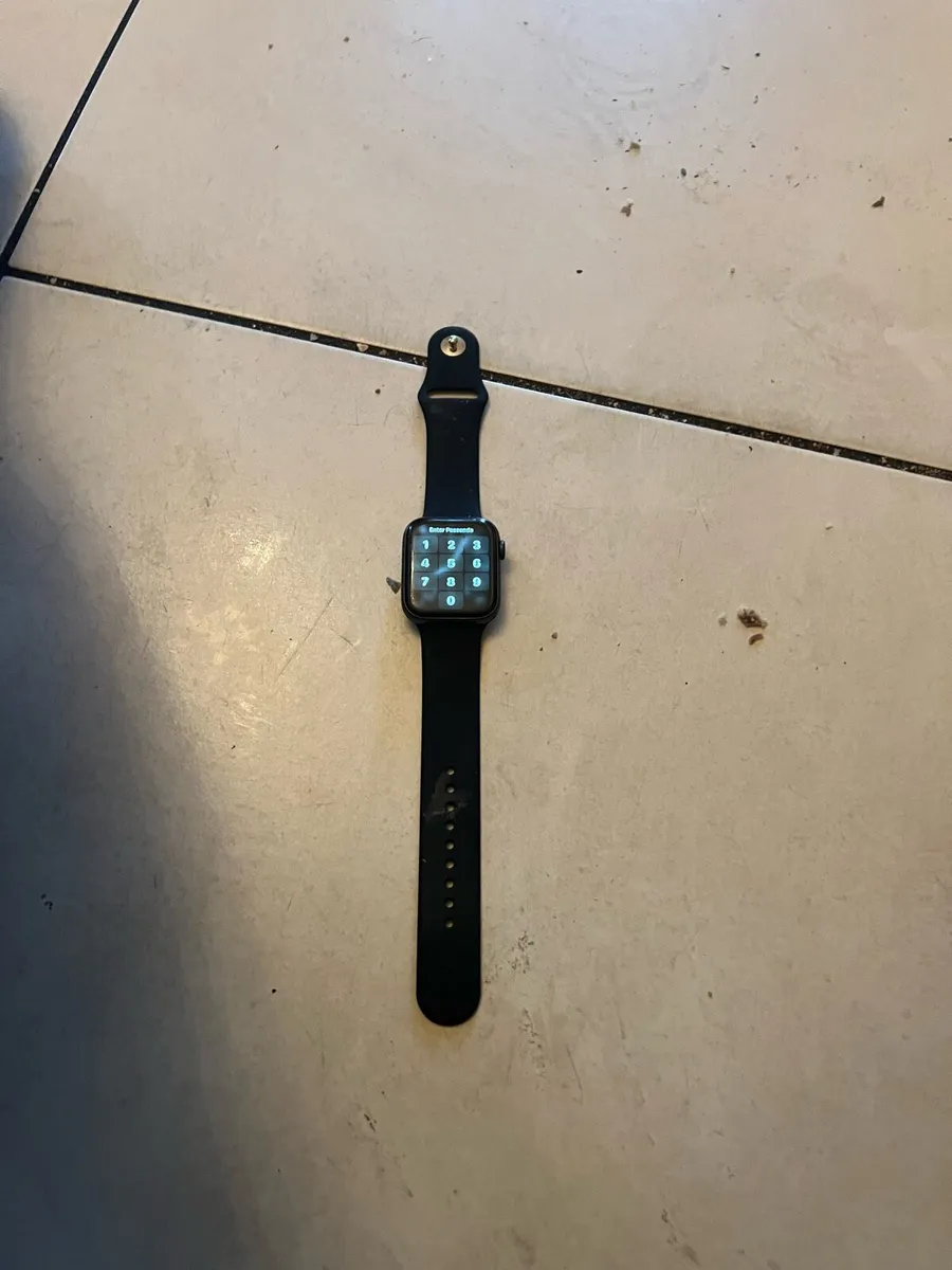 Apple Watch 6 - Image 2