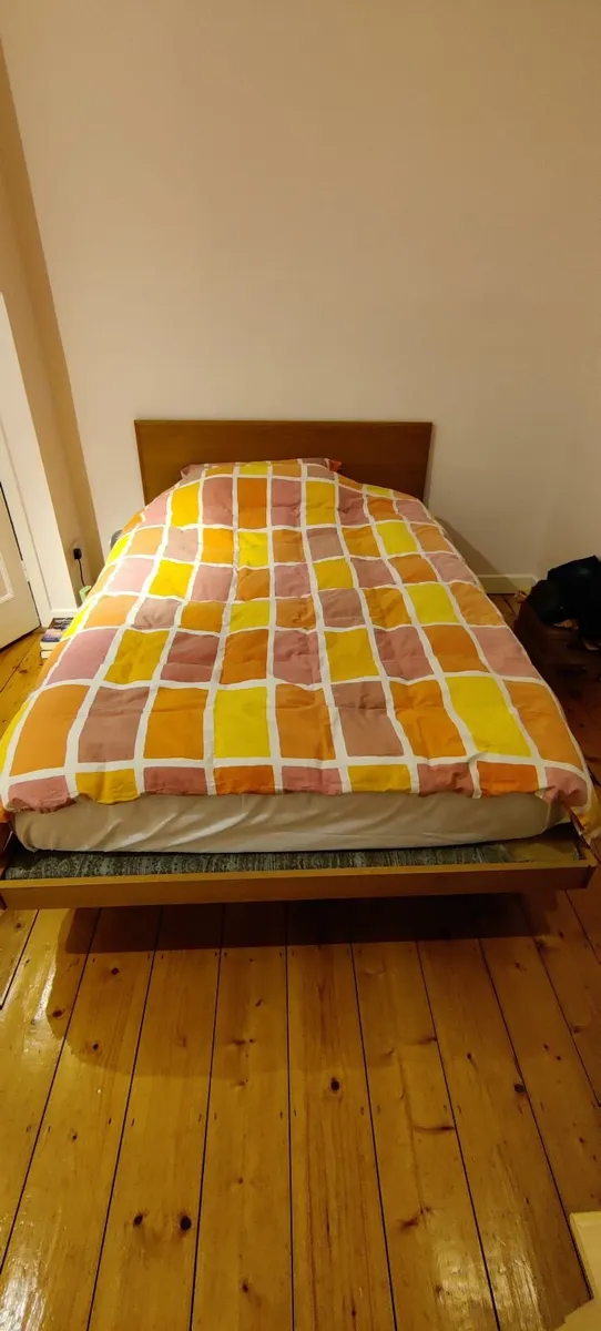 Double divan bed with mattress - Image 3