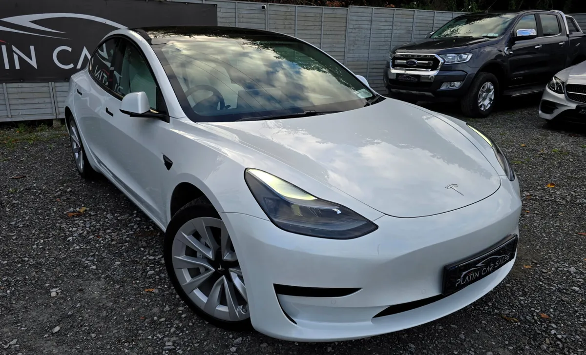 🔥 2022 Tesla Model 3 Standard Range Plus - Image 1