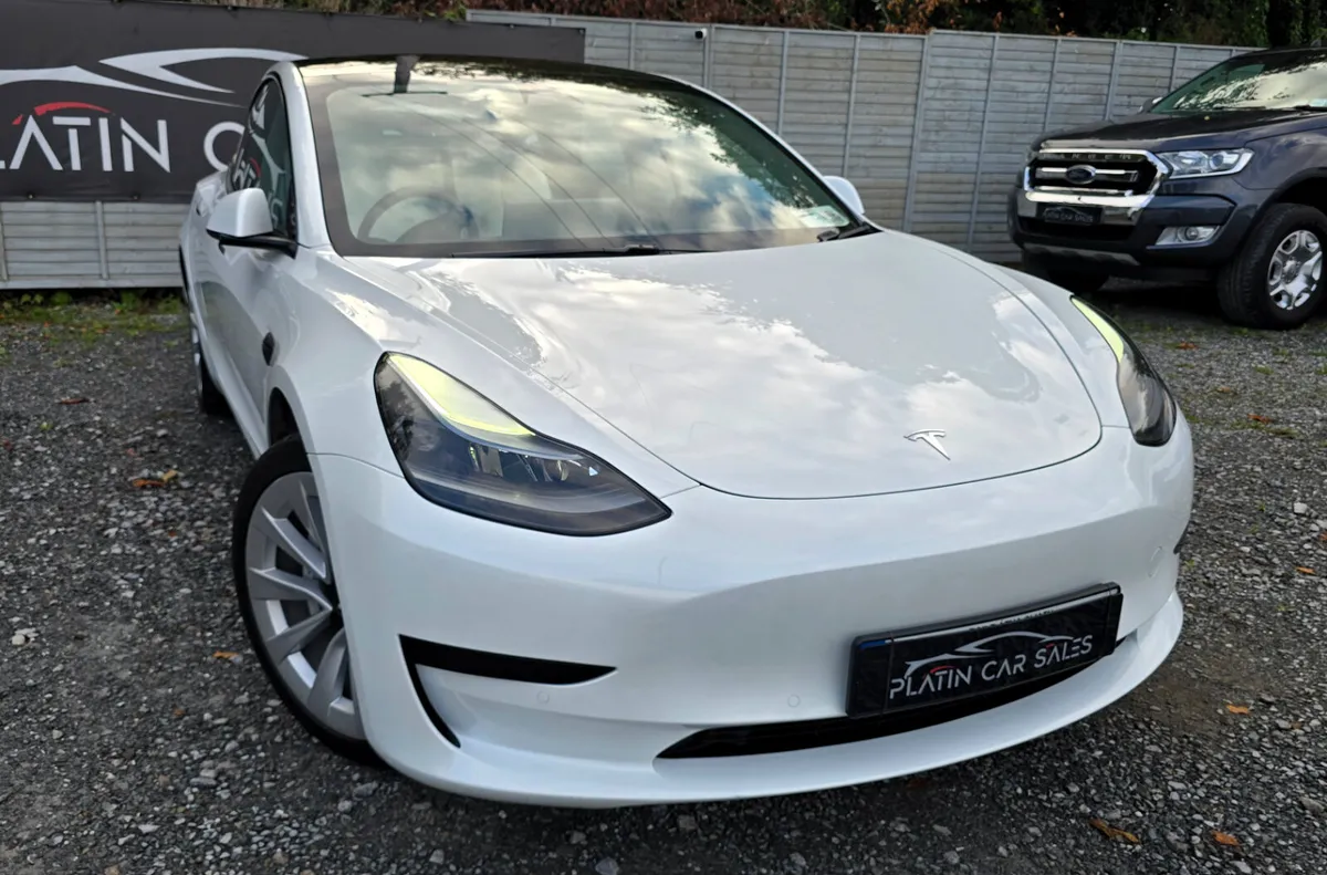 🔥 2022 Tesla Model 3 Standard Range Plus - Image 2