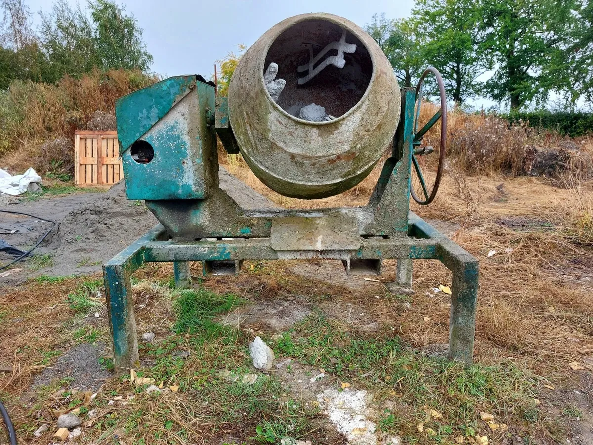 Cement Mixer
